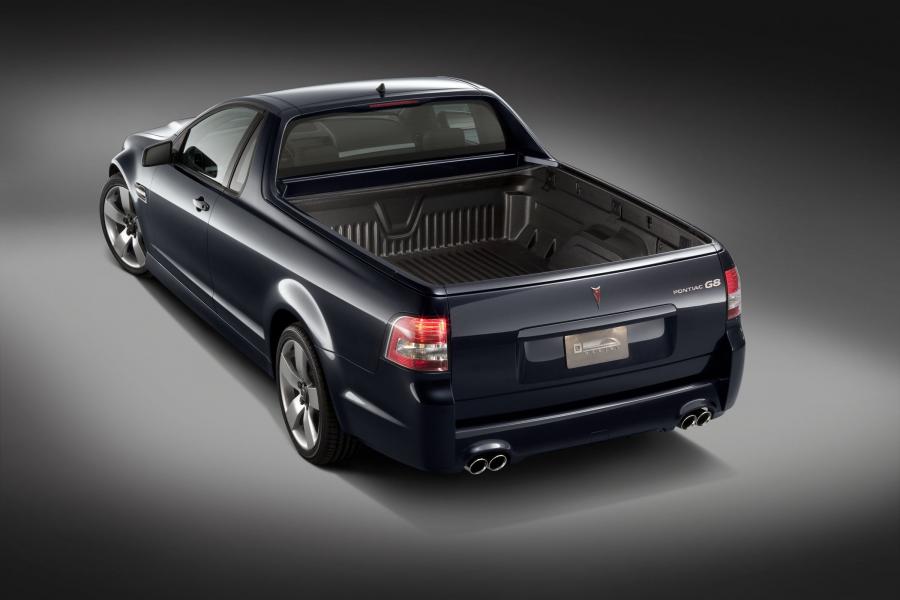  Pontiac G8 ST 2008 года  (фото 3 из 18)
